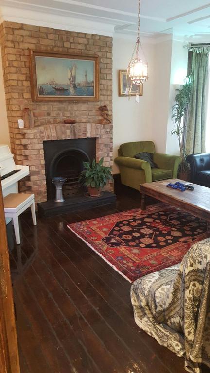 Edwardian Garden Flat Apartament Londra